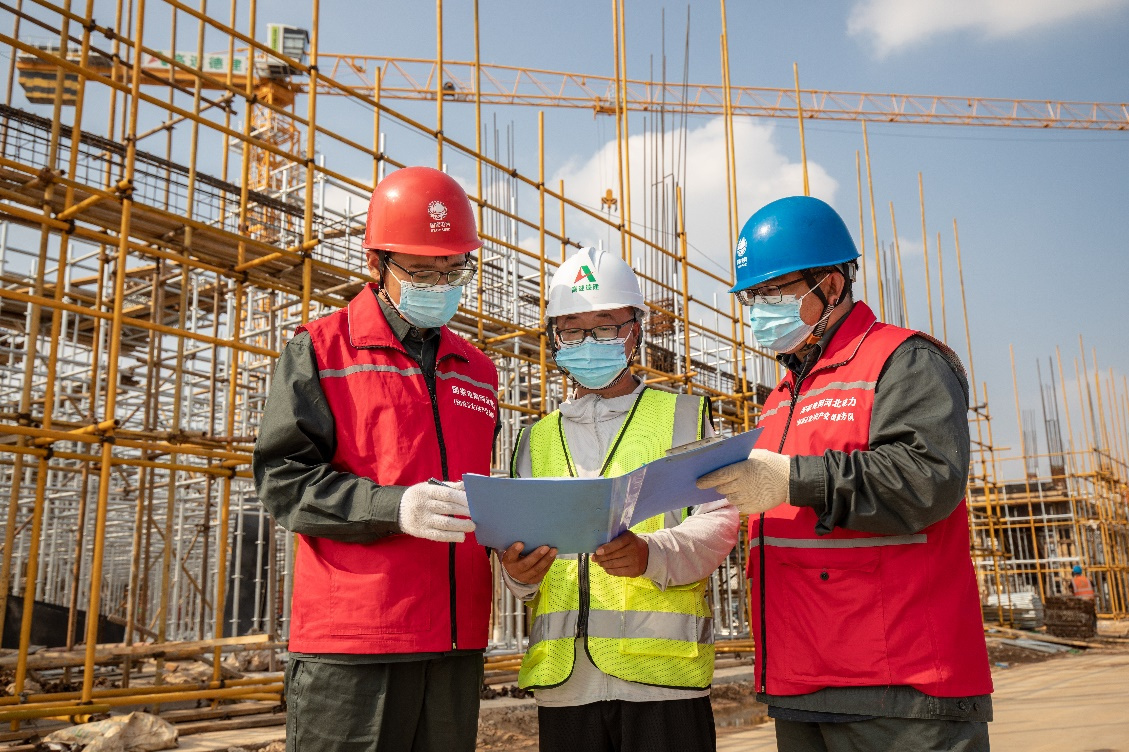 以党建责任制为抓手  引领保障建立园